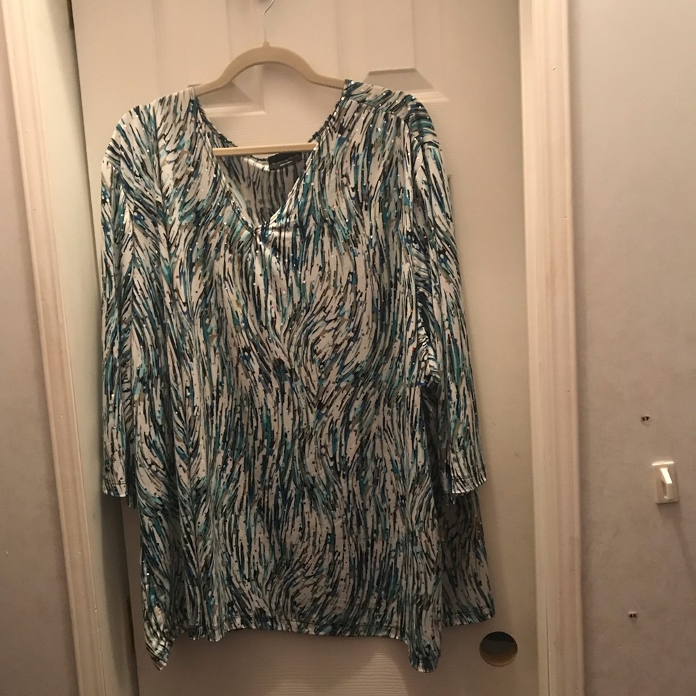 Tunic - Picture 2 of 2